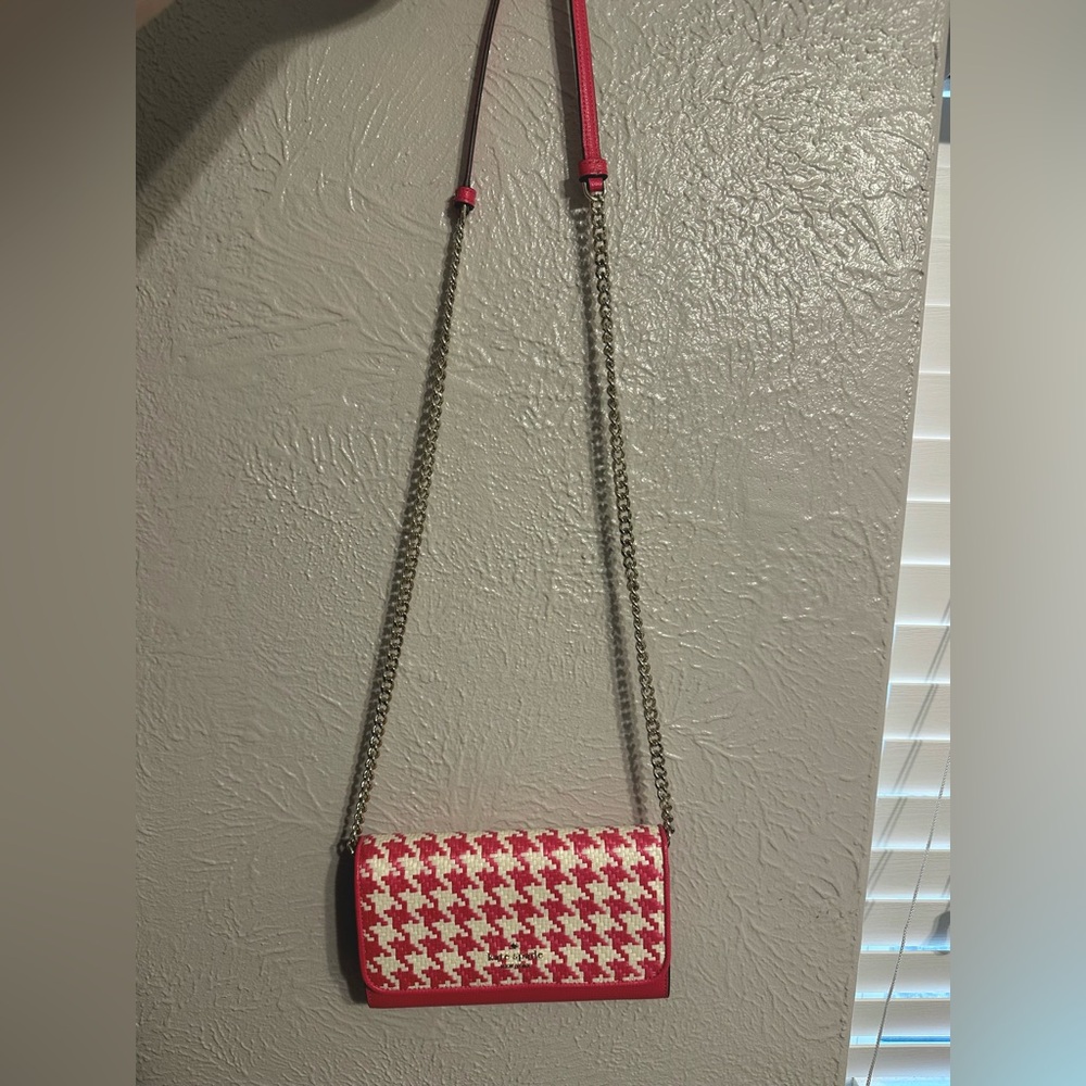 Kate Spade Darcy pink houndstooth clutch purse with chain strap - BRAND NEW
